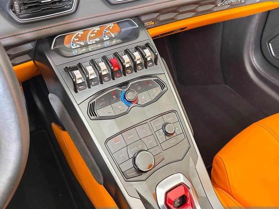 2019 Lamborghini Huracan LP580-2 - Image 10 of 18
