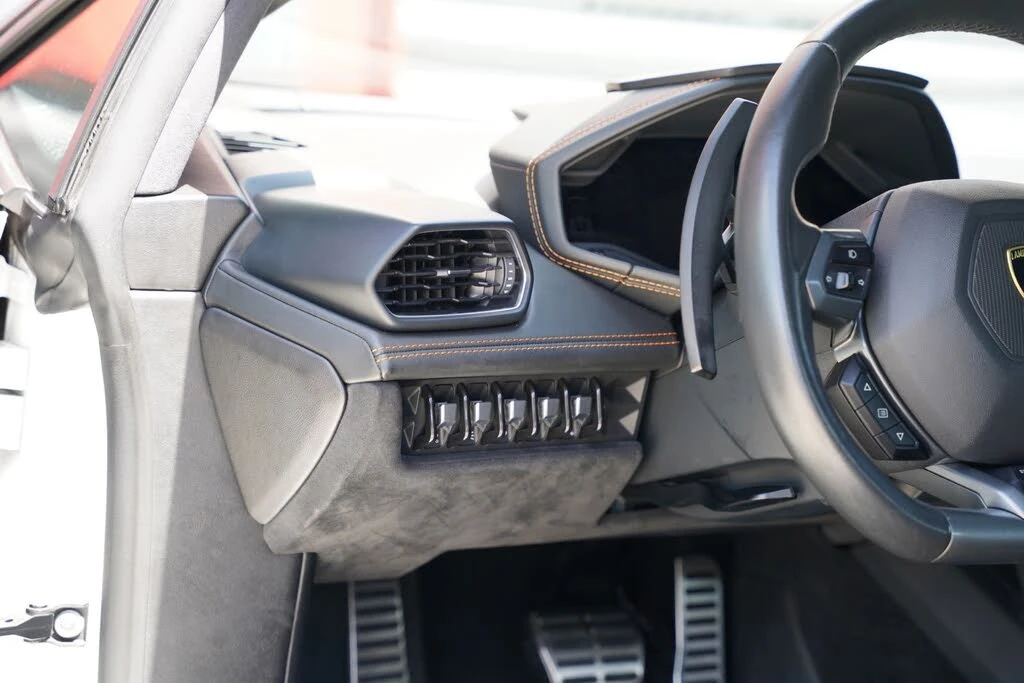 2019 Lamborghini Huracan LP580-2 - Image 20 of 28