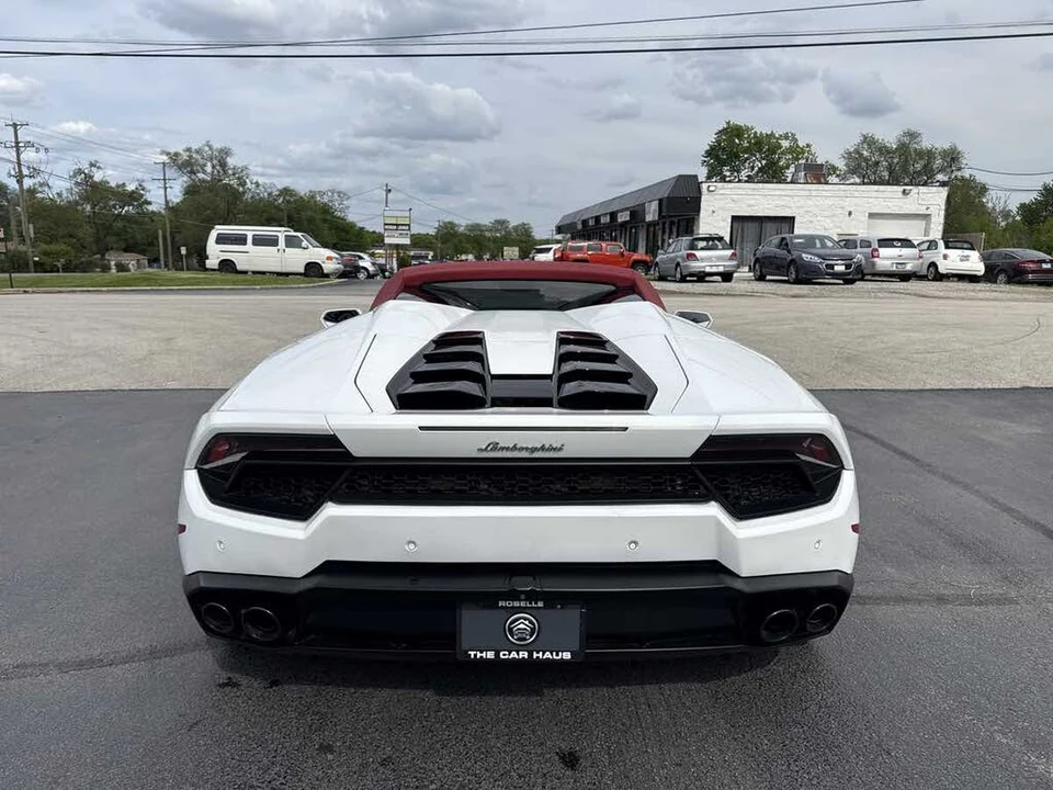 2019 Lamborghini Huracan LP580-2 - Image 7 of 31