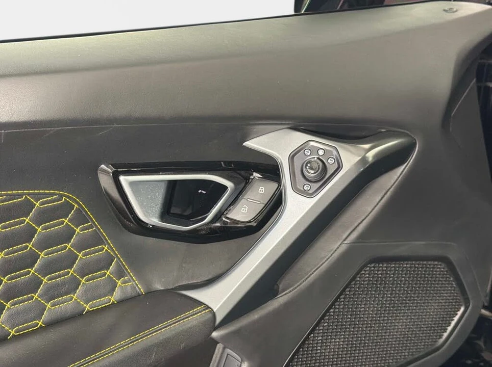 2019 Lamborghini Huracan LP580-2 - Image 29 of 31