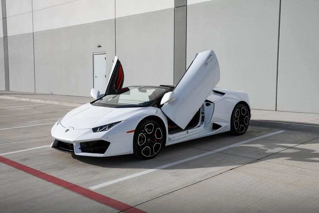 2019 Lamborghini Huracan LP580-2 - Image 4 of 31