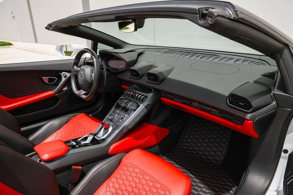 2019 Lamborghini Huracan LP580-2 - Image 26 of 31