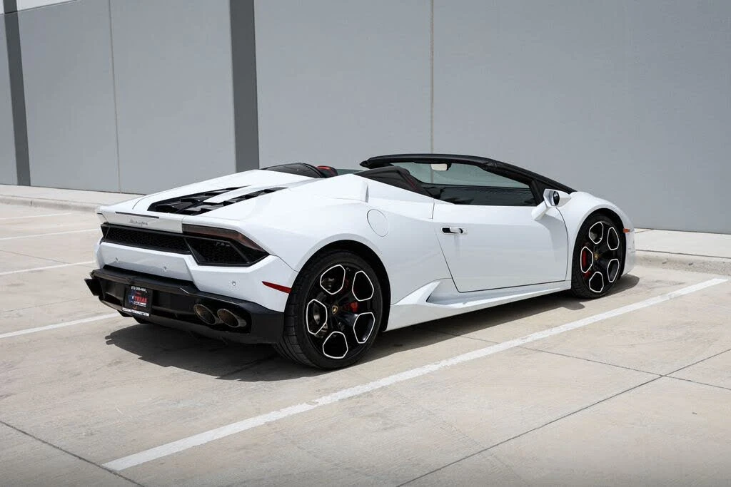 2019 Lamborghini Huracan LP580-2 - Image 10 of 31
