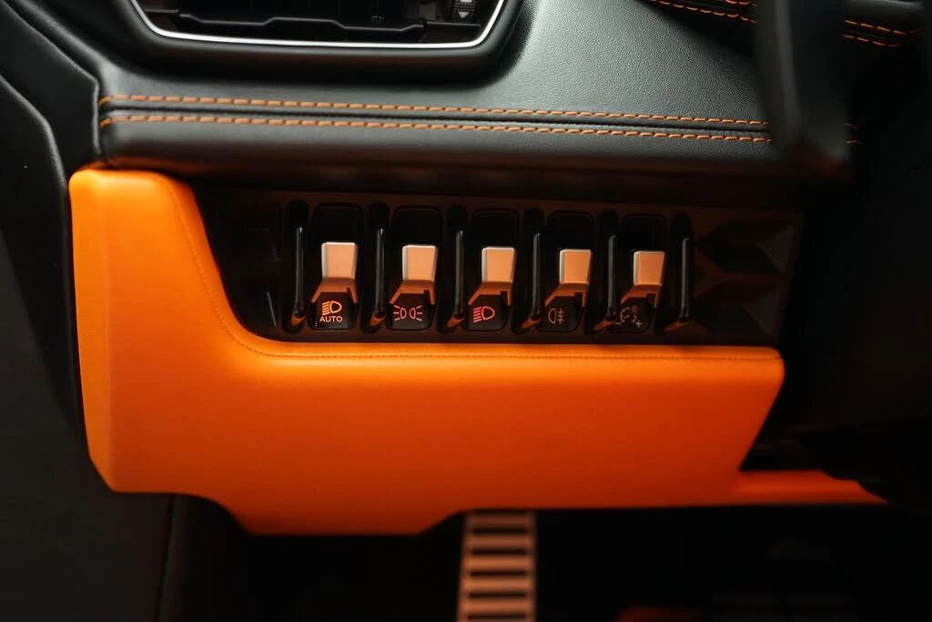 2019 Lamborghini Huracan LP580-2 - Image 24 of 28