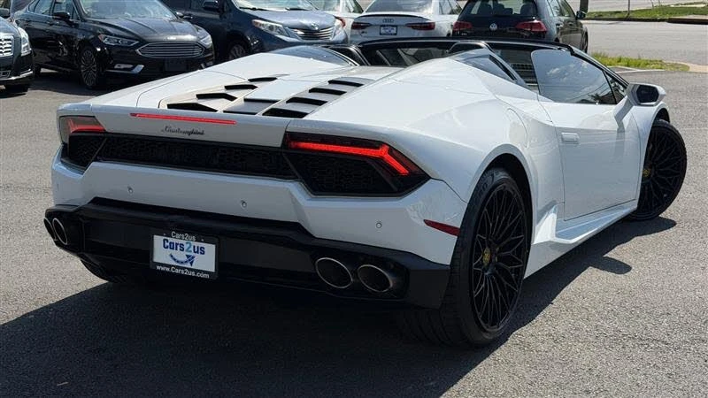 2019 Lamborghini Huracan LP580-2 - Image 8 of 31