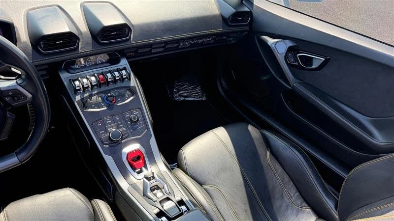 2019 Lamborghini Huracan LP580-2 - Image 28 of 31