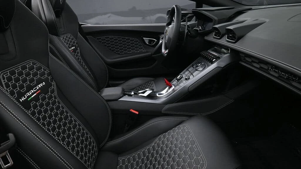 2019 Lamborghini Huracan LP580-2 - Image 2 of 21