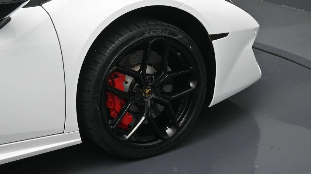 2019 Lamborghini Huracan LP580-2 - Image 6 of 21