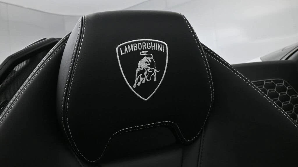 2019 Lamborghini Huracan LP580-2 - Image 12 of 21