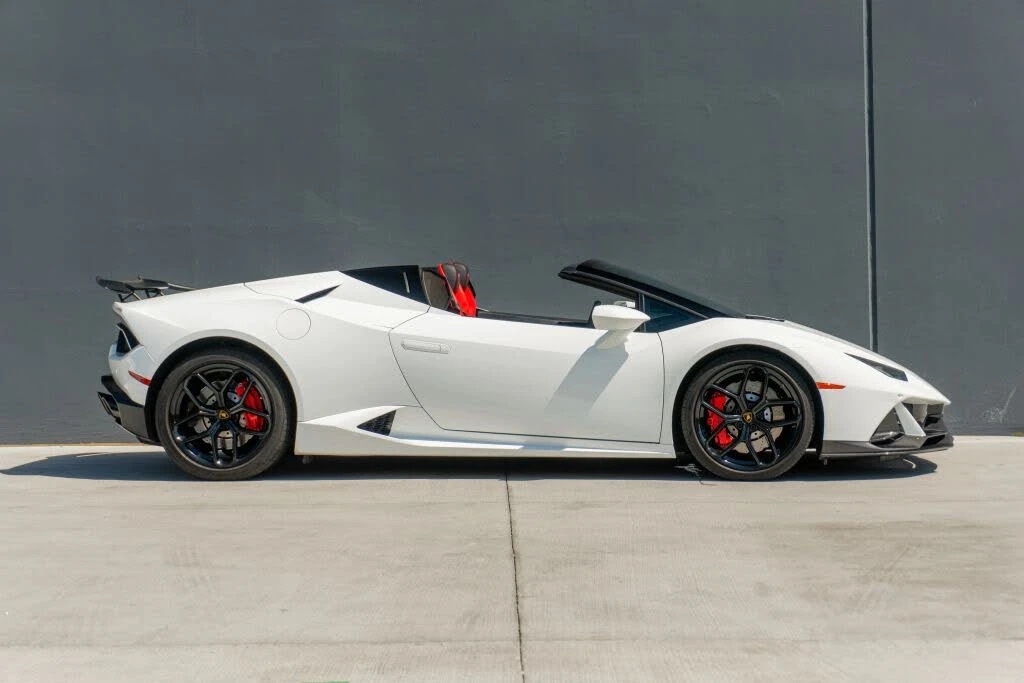 2019 Lamborghini Huracan LP580-2 - Image 7 of 31