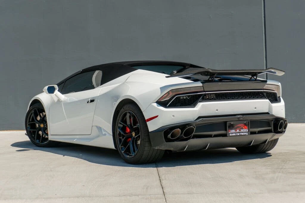 2019 Lamborghini Huracan LP580-2 - Image 11 of 31