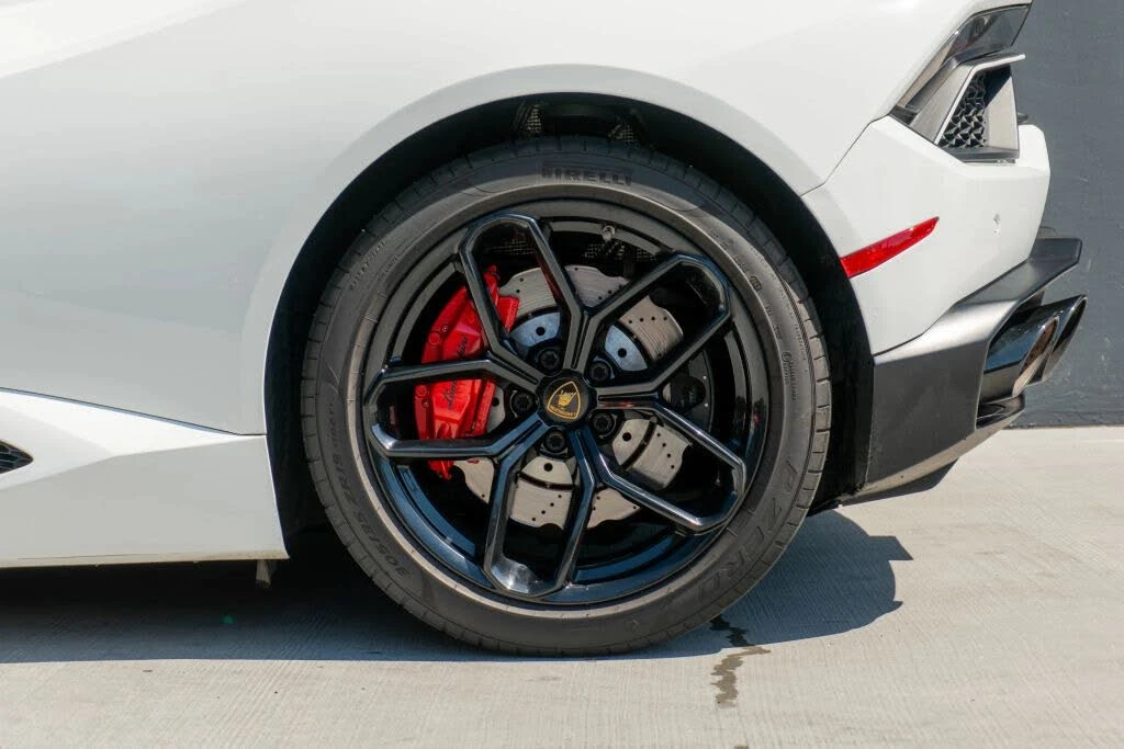 2019 Lamborghini Huracan LP580-2 - Image 21 of 31