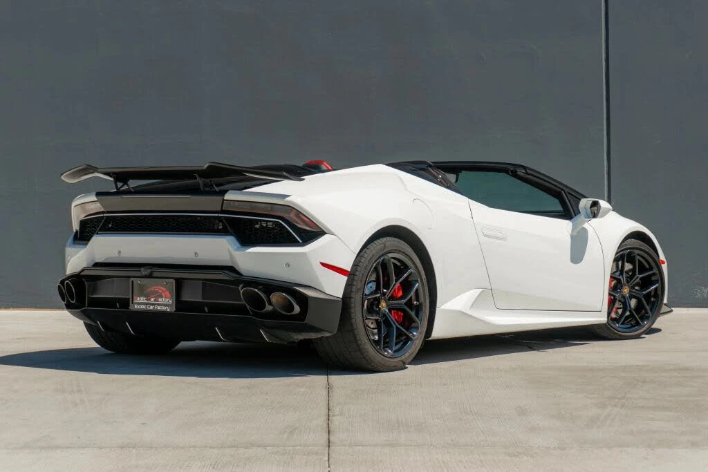2019 Lamborghini Huracan LP580-2 - Image 8 of 31