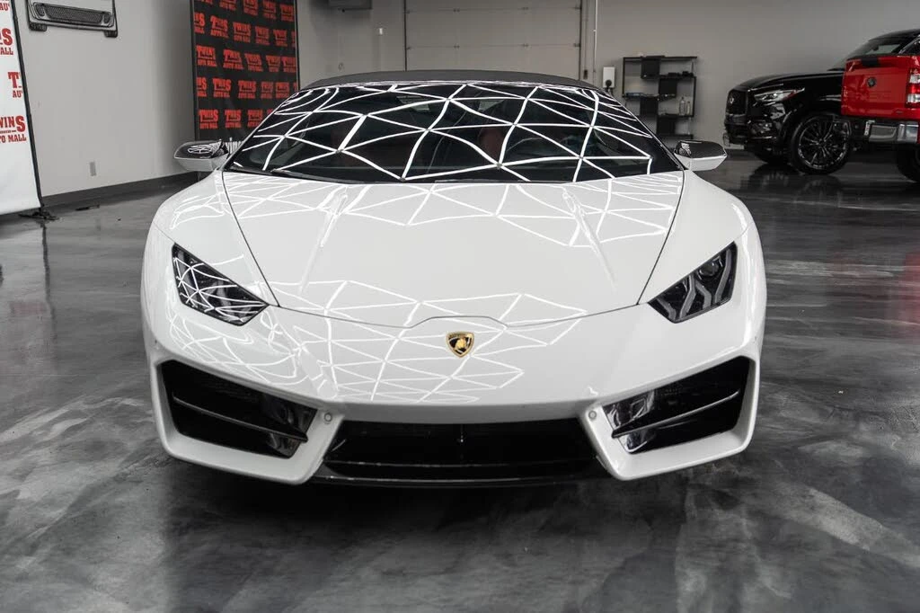 2019 Lamborghini Huracan LP580-2 - Image 9 of 31