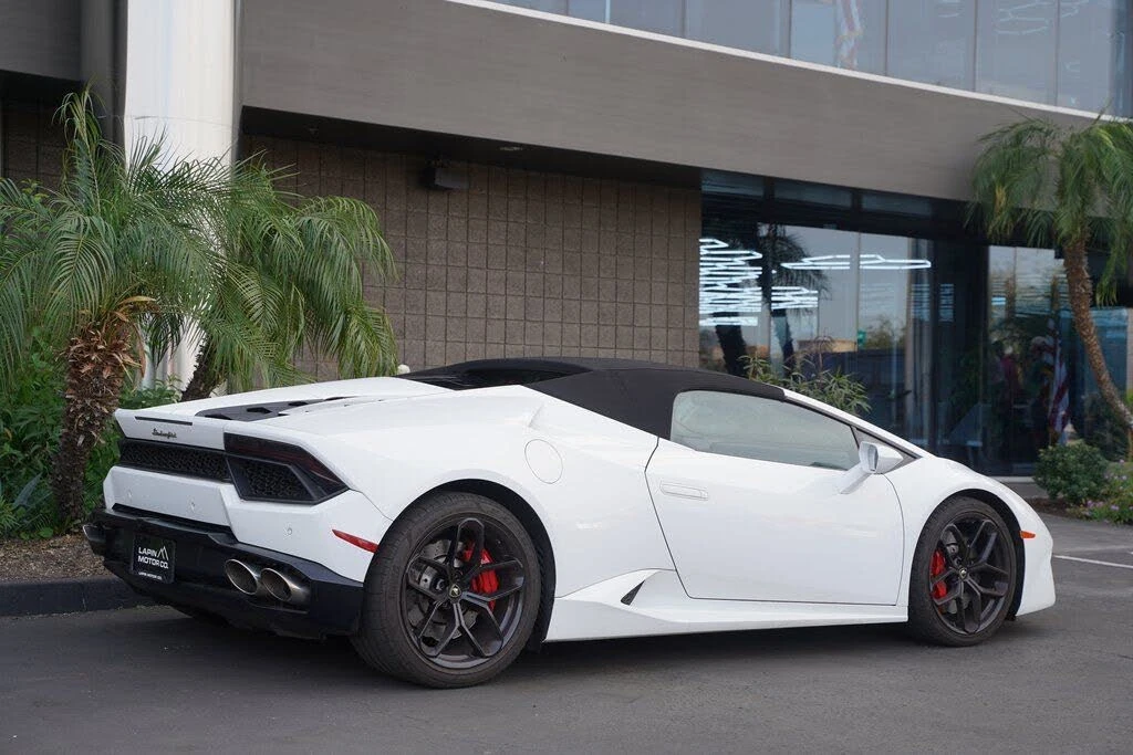2019 Lamborghini Huracan LP580-2 - Image 11 of 23