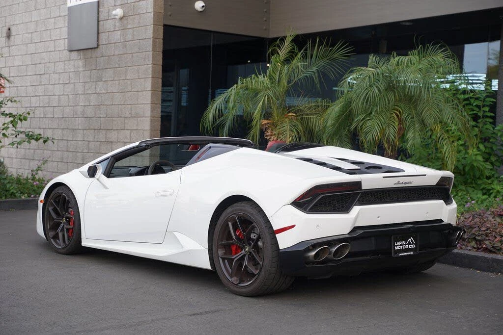 2019 Lamborghini Huracan LP580-2 - Image 4 of 23