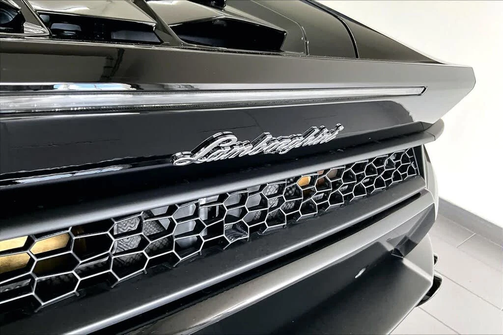 2019 Lamborghini Huracan LP580-2 - Image 26 of 30