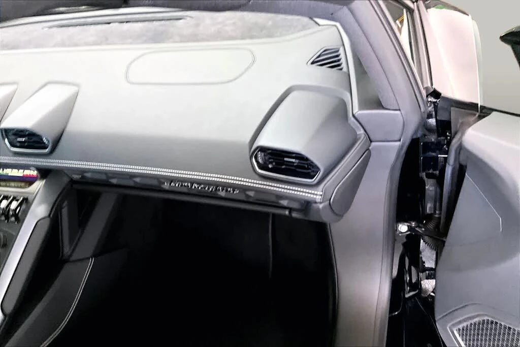 2019 Lamborghini Huracan LP580-2 - Image 16 of 30