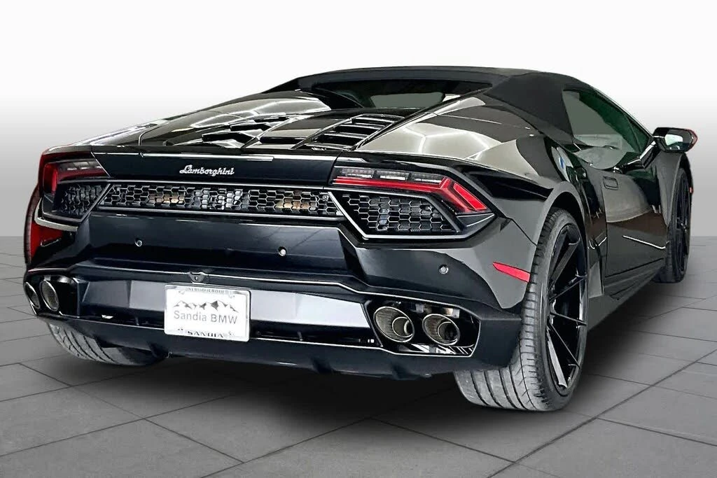 2019 Lamborghini Huracan LP580-2 - Image 11 of 30