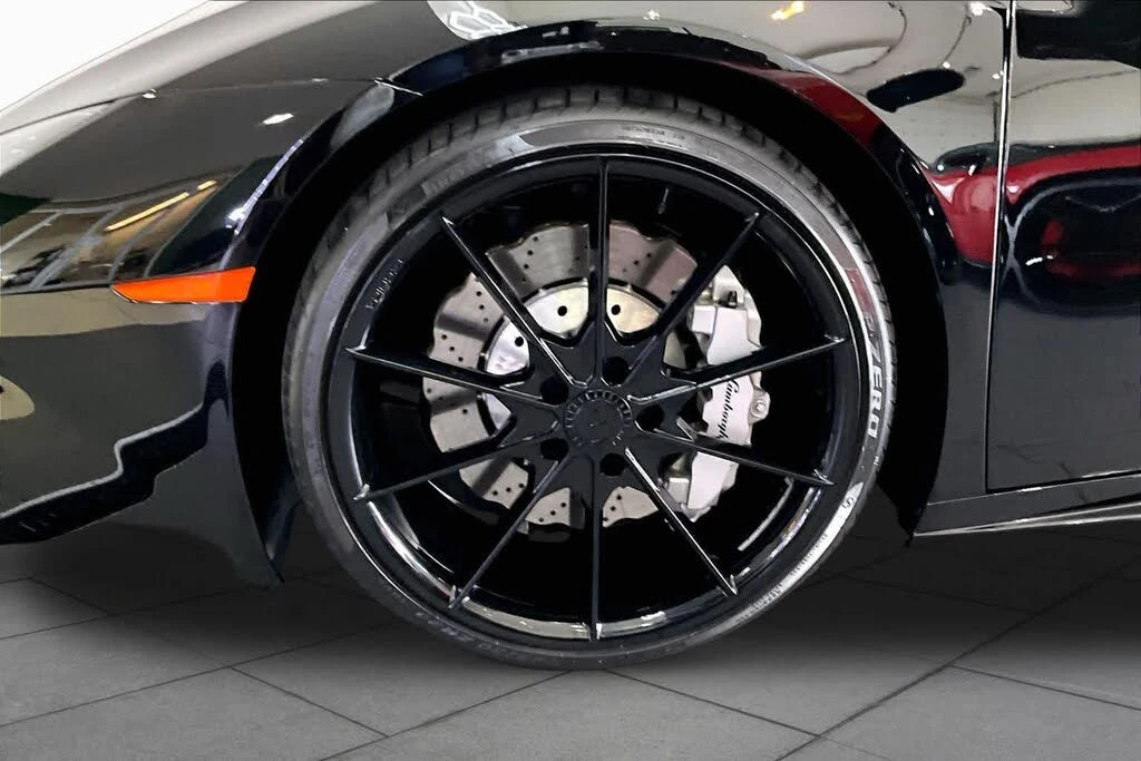 2019 Lamborghini Huracan LP580-2 - Image 9 of 30
