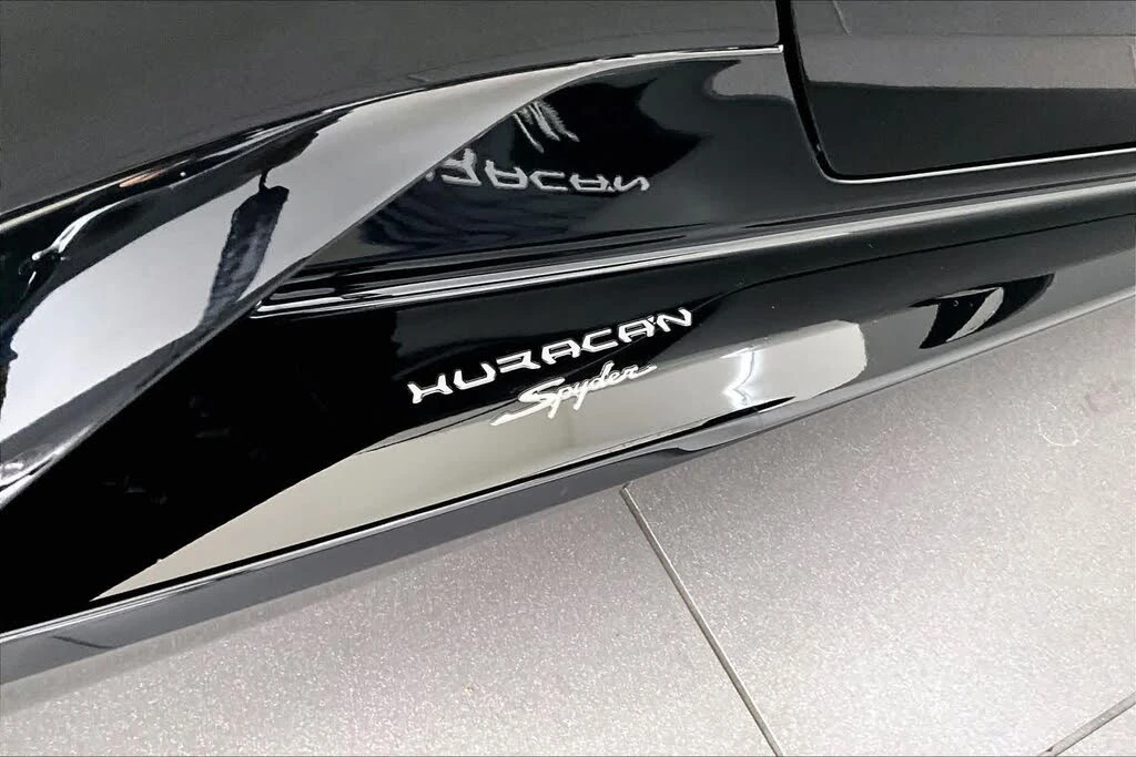 2019 Lamborghini Huracan LP580-2 - Image 8 of 30