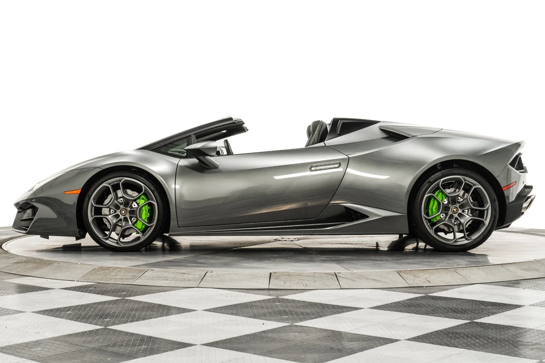 2019 Lamborghini Huracan LP580-2 - Image 6 of 12