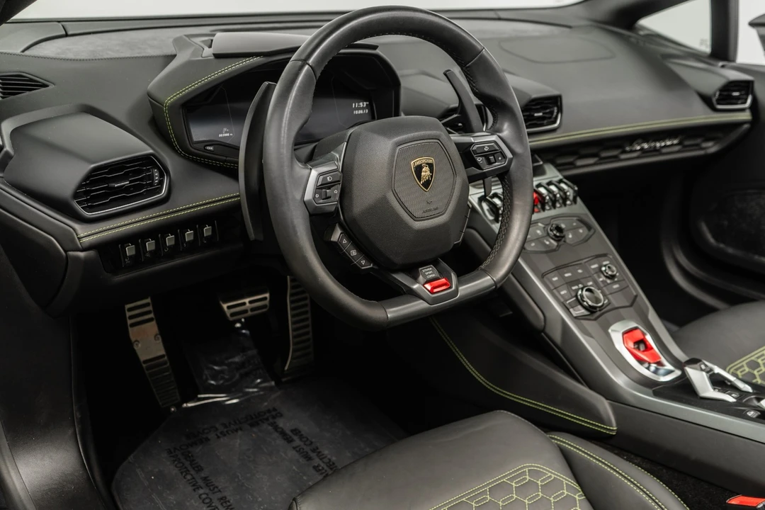 2019 Lamborghini Huracan LP580-2 - Image 13 of 21
