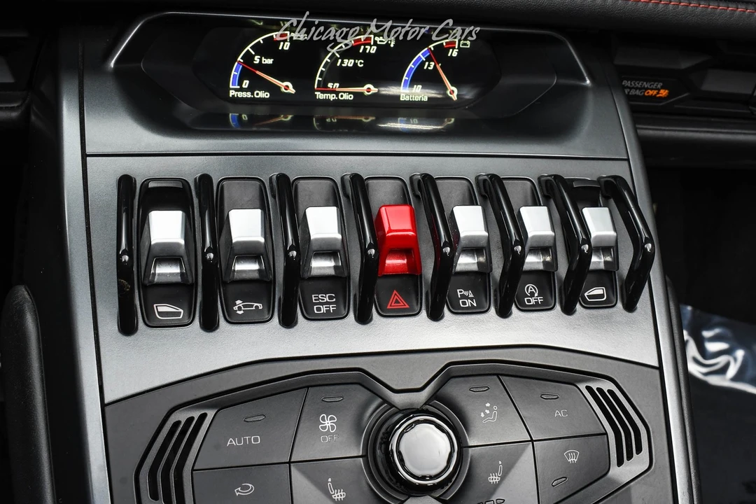2019 Lamborghini Huracan LP580-2 - Image 14 of 31