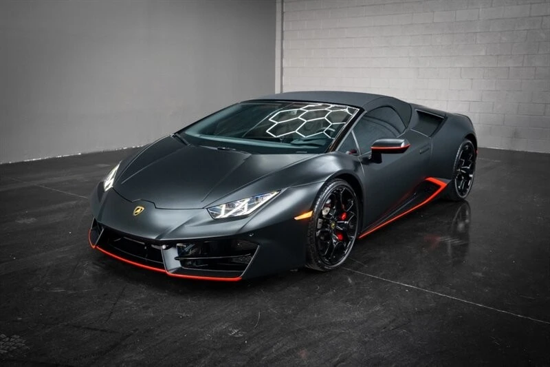 2019 Lamborghini Huracan LP580-2 - Image 2 of 21
