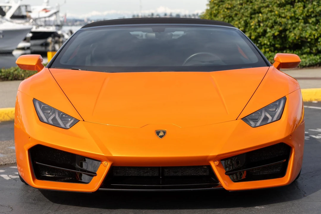 2019 Lamborghini Huracan LP580-2 - Image 2 of 31
