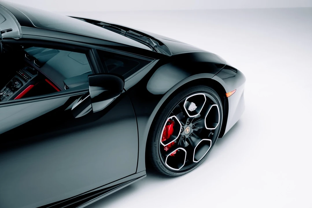 2019 Lamborghini Huracan LP580-2 - Image 17 of 21
