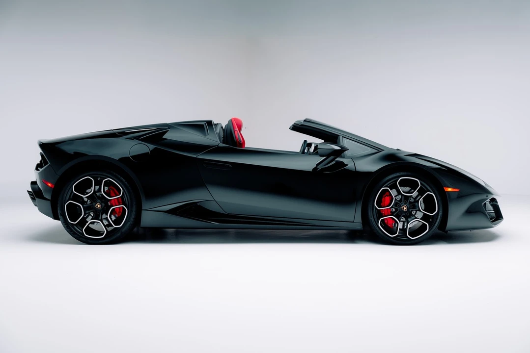 2019 Lamborghini Huracan LP580-2 - Image 3 of 21