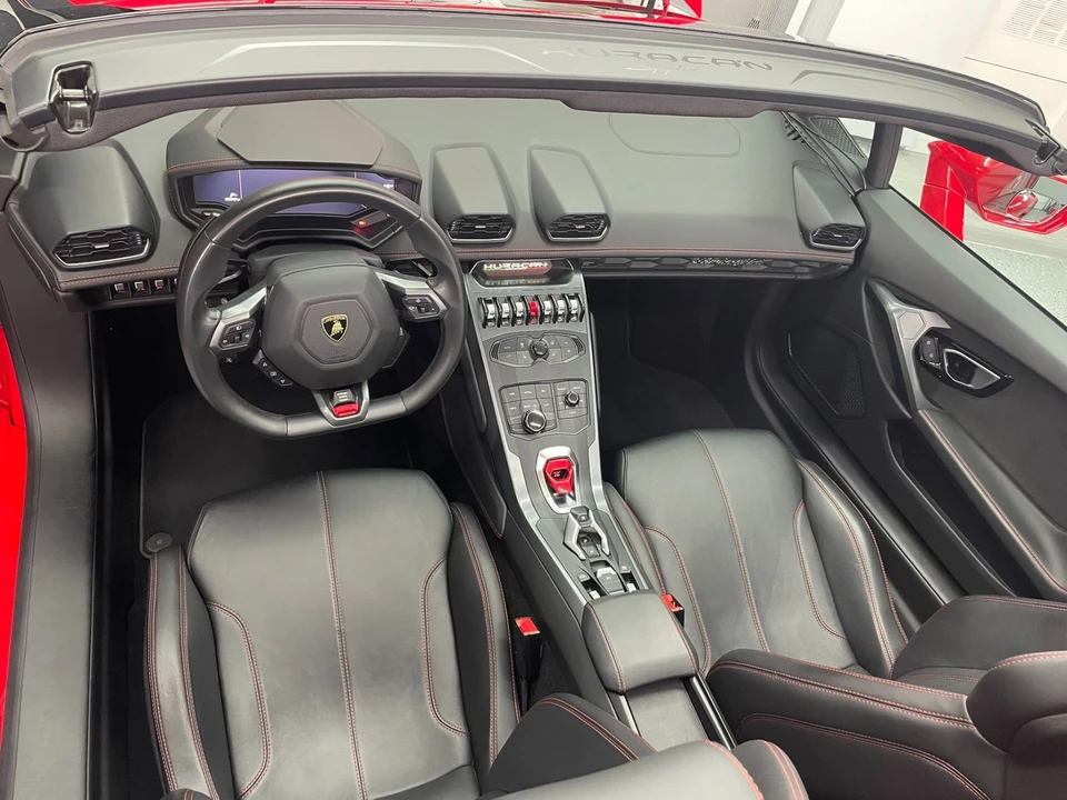 2019 Lamborghini Huracan LP580-2 - Image 10 of 21