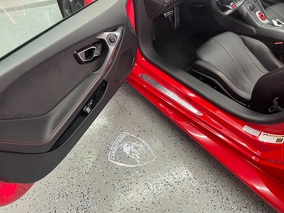 2019 Lamborghini Huracan LP580-2 - Image 12 of 21