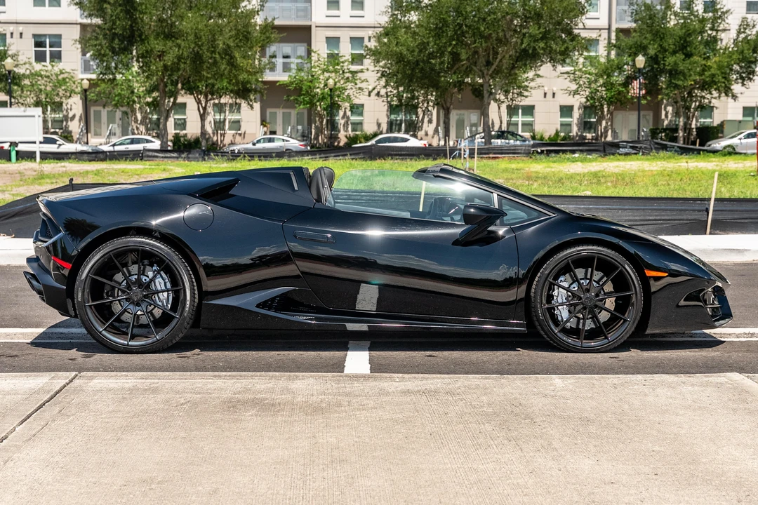 2019 Lamborghini Huracan LP580-2 - Image 11 of 31
