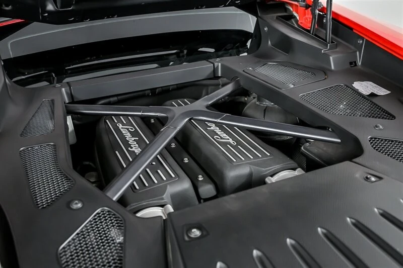 2019 Lamborghini Huracan LP580-2 - Image 16 of 21