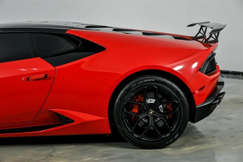 2019 Lamborghini Huracan LP580-2 - Image 9 of 21