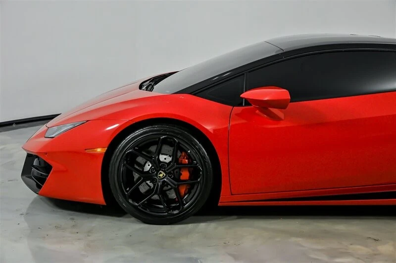 2019 Lamborghini Huracan LP580-2 - Image 7 of 21