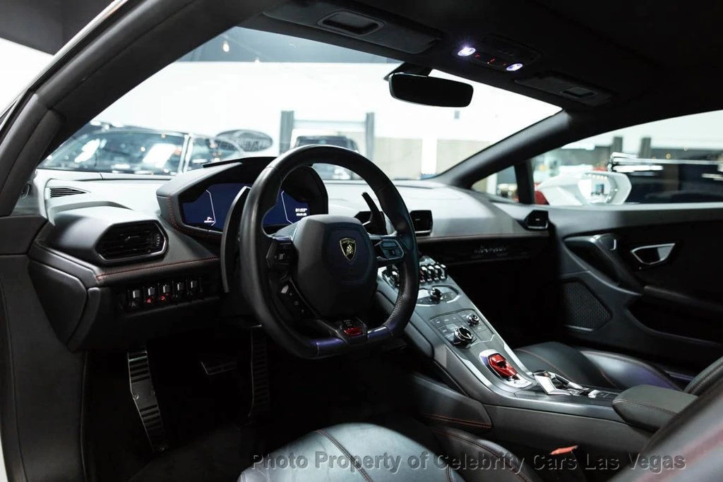 2019 Lamborghini Huracan LP580-2 - Image 2 of 12