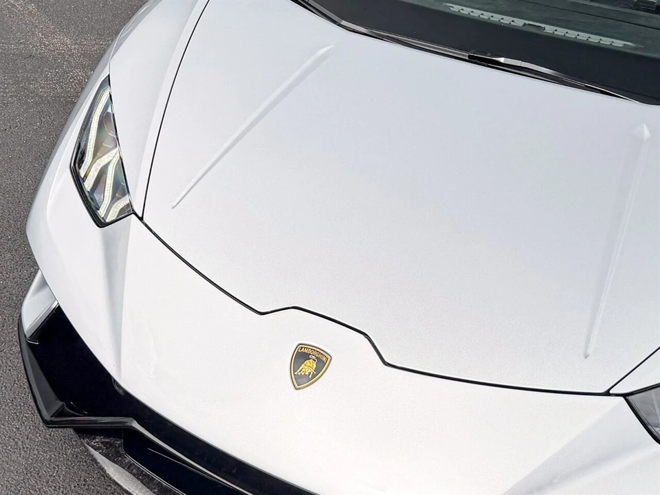 2019 Lamborghini Huracan LP640-4 Performante - Image 4 of 4