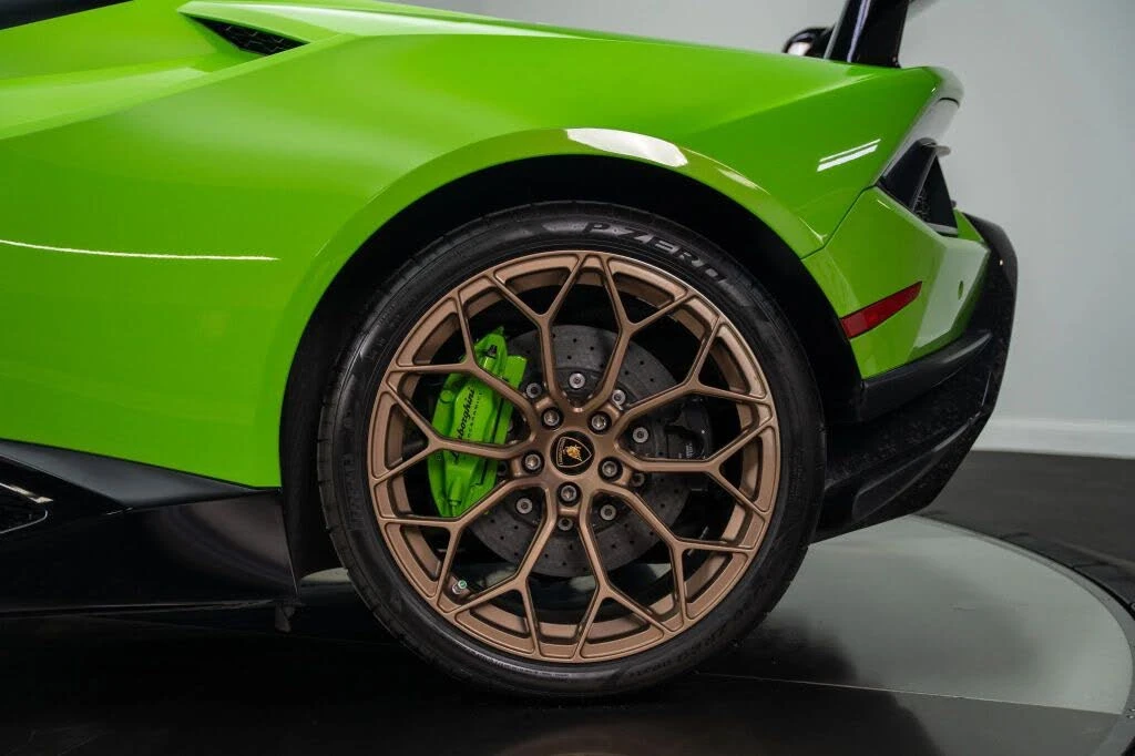 2019 Lamborghini Huracan LP640-4 Performante - Image 24 of 31