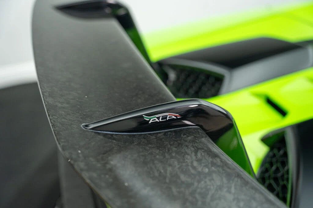 2019 Lamborghini Huracan LP640-4 Performante - Image 28 of 31
