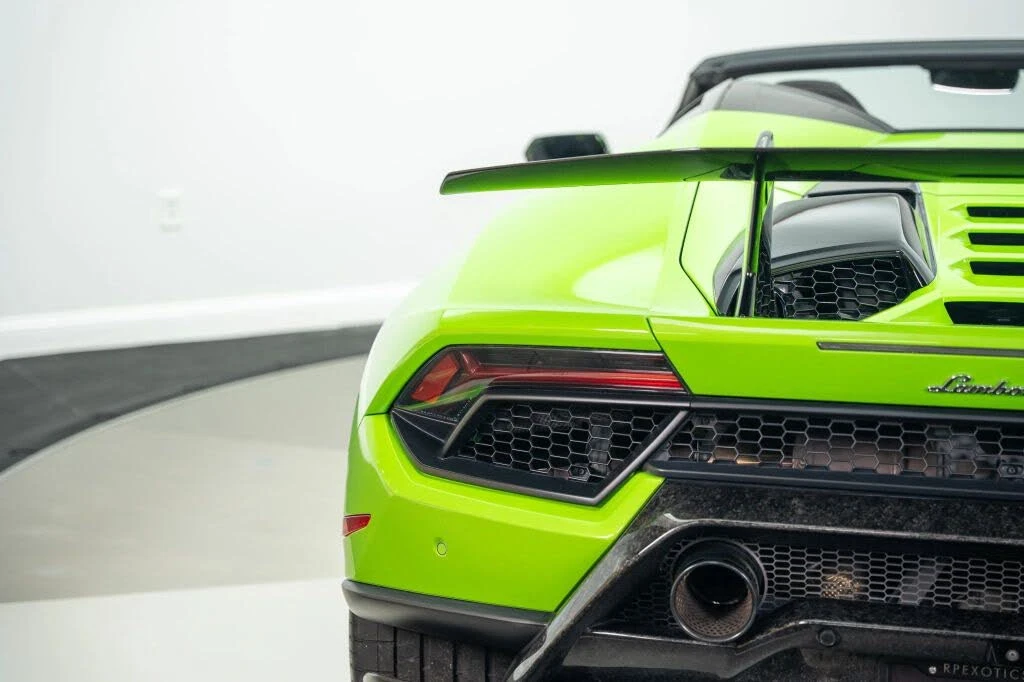 2019 Lamborghini Huracan LP640-4 Performante - Image 25 of 31