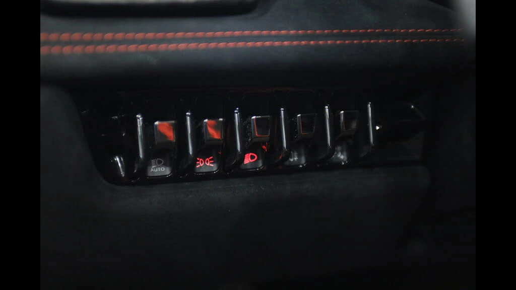 2019 Lamborghini Huracan LP640-4 Performante - Image 16 of 31
