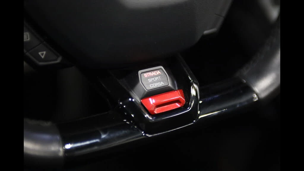2019 Lamborghini Huracan LP640-4 Performante - Image 21 of 31
