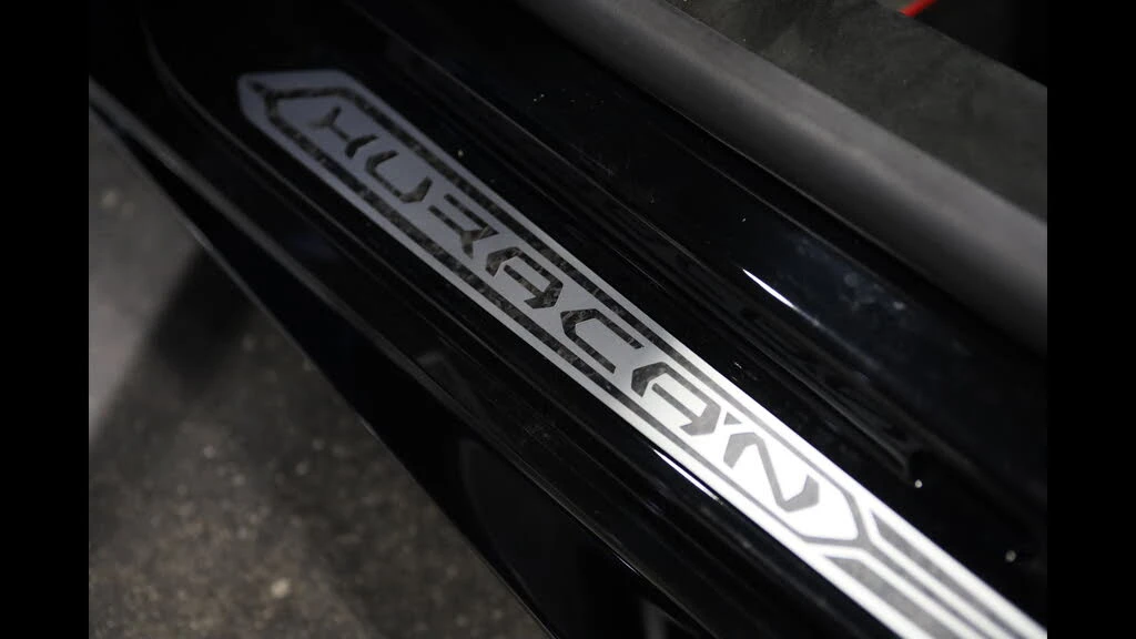 2019 Lamborghini Huracan LP640-4 Performante - Image 14 of 31