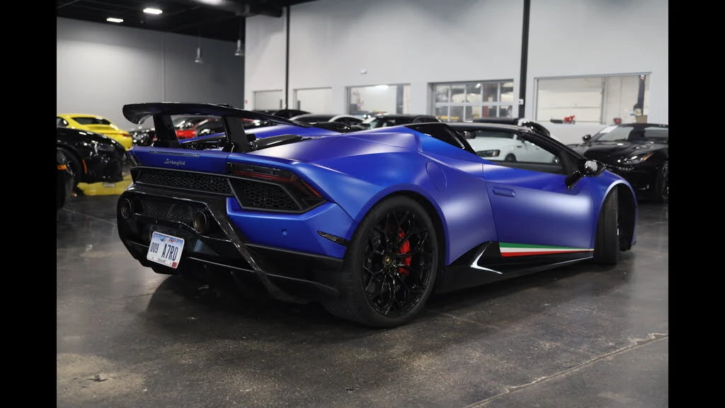 2019 Lamborghini Huracan LP640-4 Performante - Image 6 of 31