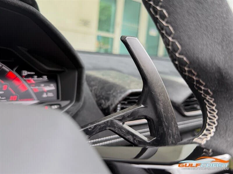 2019 Lamborghini Huracan LP640-4 Performante - Image 30 of 31