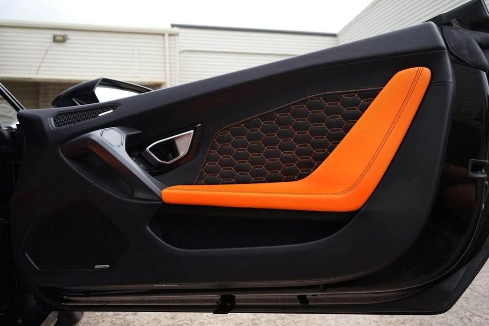 2019 Lamborghini Huracan LP580-2 - Image 14 of 15