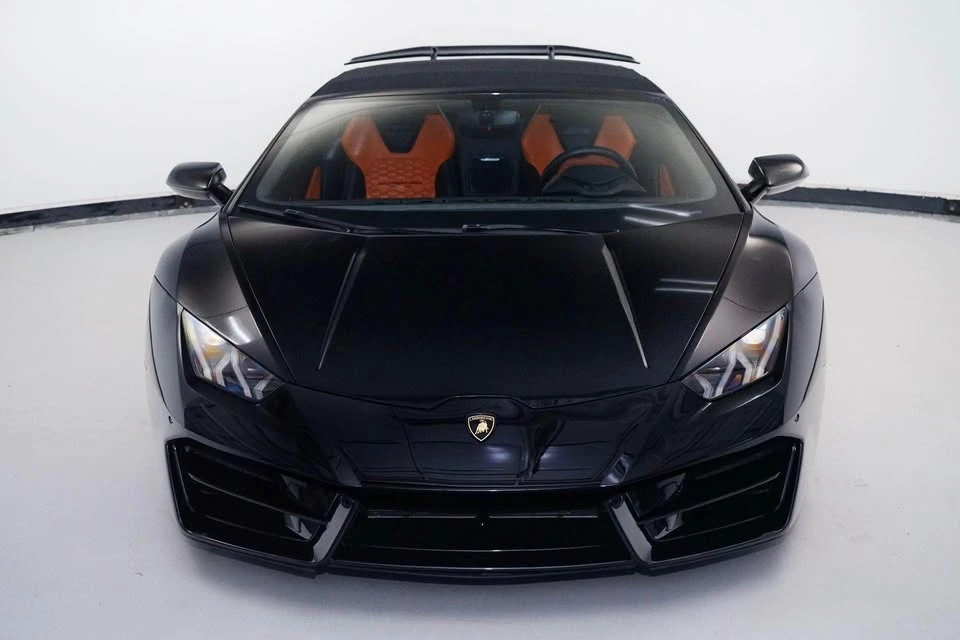 2019 Lamborghini Huracan LP580-2 - Image 2 of 15